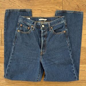 LEVI’s Ribcage Straight Ankle